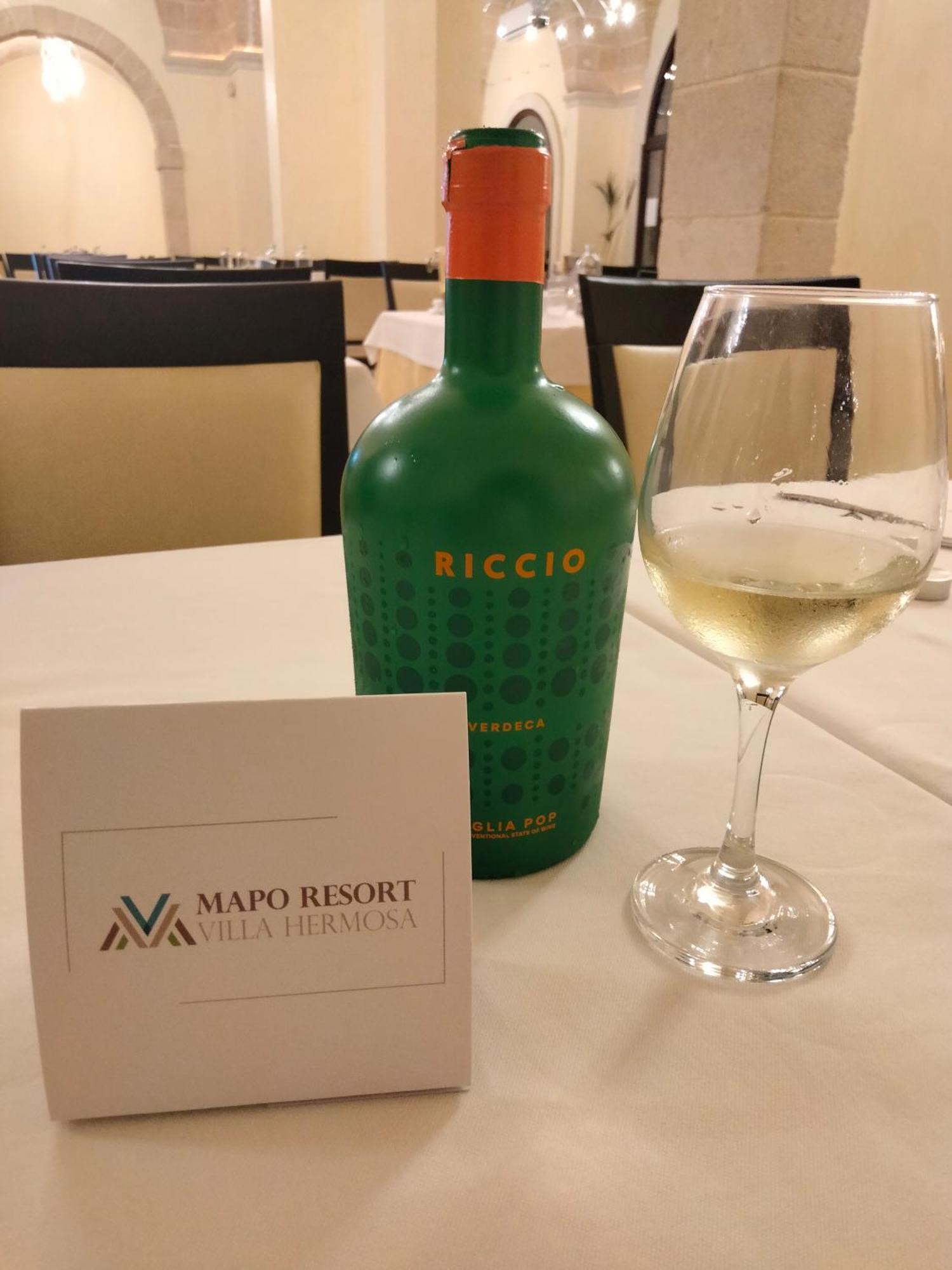 赫莫萨别墅度假酒店 切萨雷奥港 外观 照片